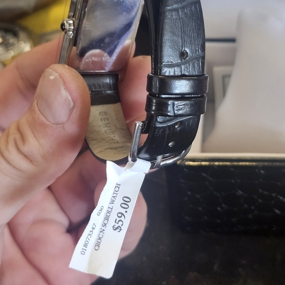 Brand New With Tags Coldwater Creek Tank Watch - Picture 5 of 8